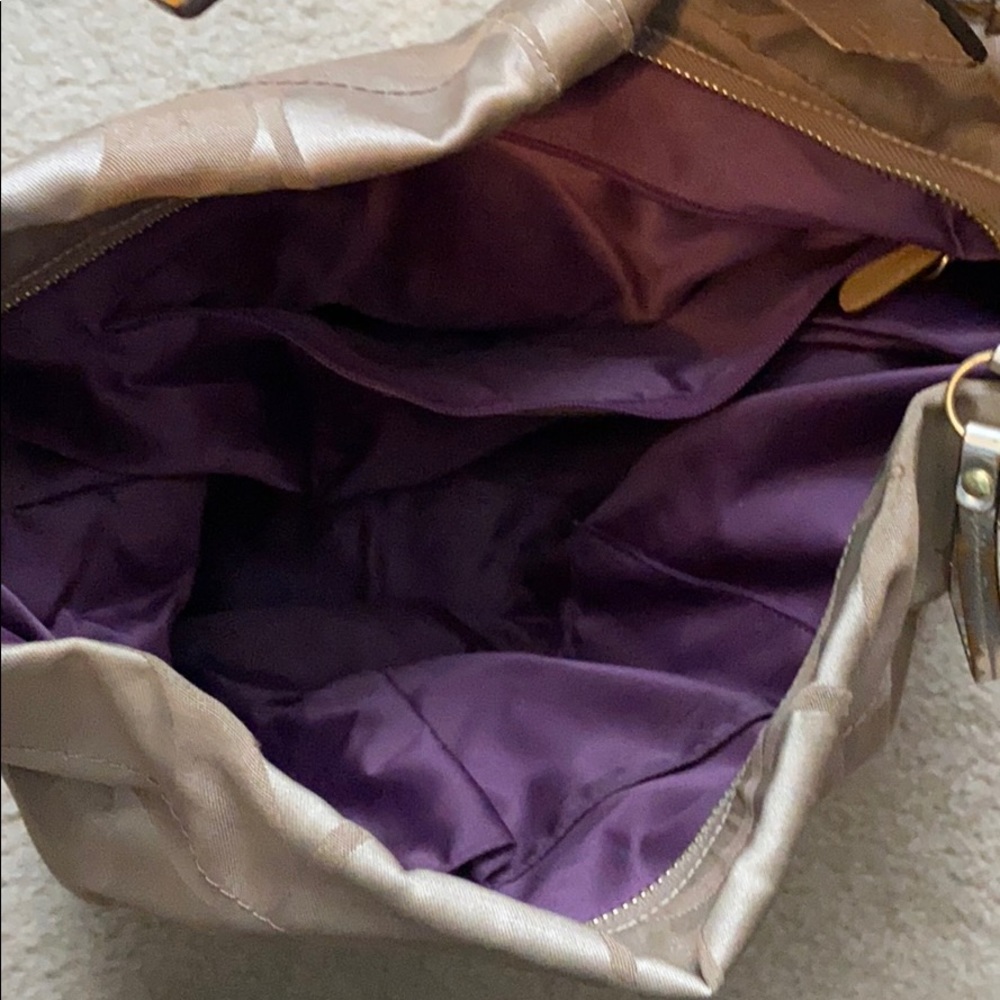 Coach Handbag - Picture 3 of 5